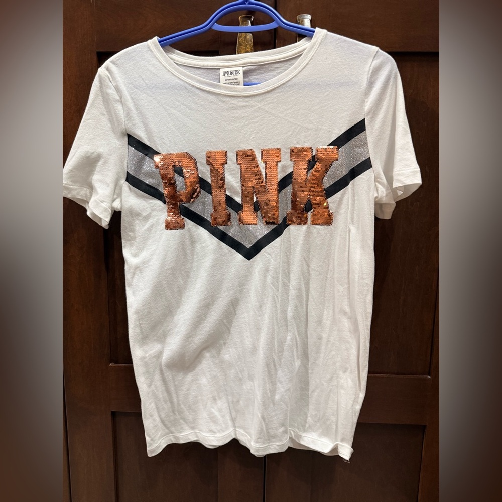 PINK Victoria's Secret White Tee with Sequin Logo